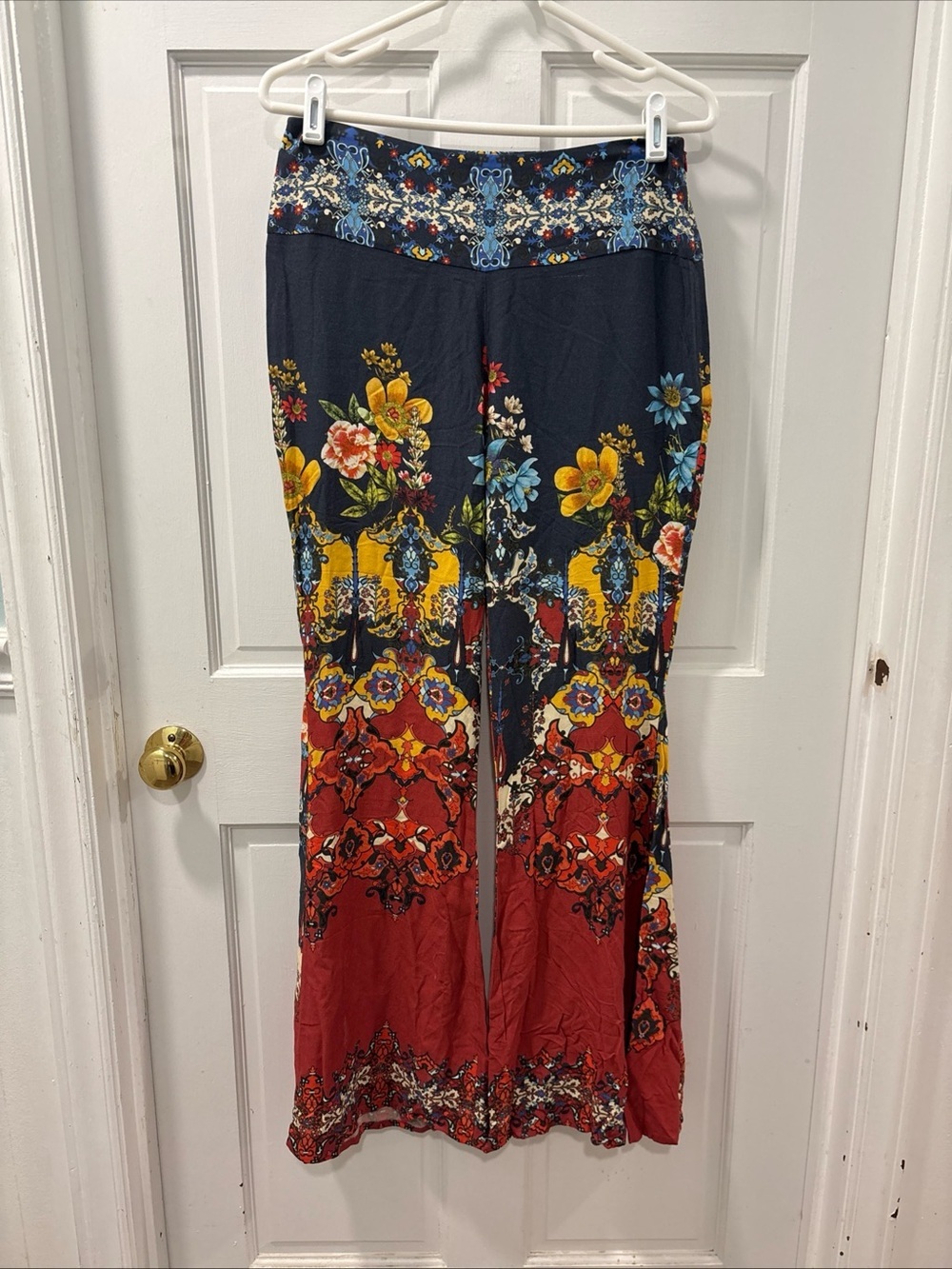 Farm Rio Women’s Floral Flare Pants Size Small Boho Hippie Festival Bell Bottom